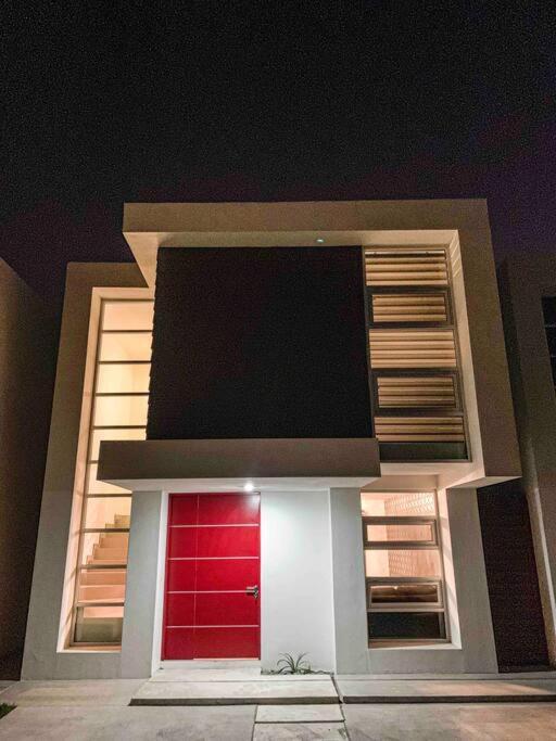 Vila Casa Moderna Y Elegante En El Corazon De Ensenada! Exteriér fotografie